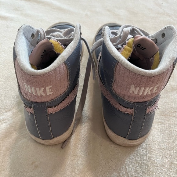 Nike Blazer Mid 77 ID By You Men’s 7.5 Blue Grey Pink - Picture 2 of 7